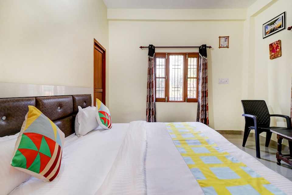 OYO Home 68552 Vibrant  Studio Stay  Dharamshala, Dharamshala, Dharamshala