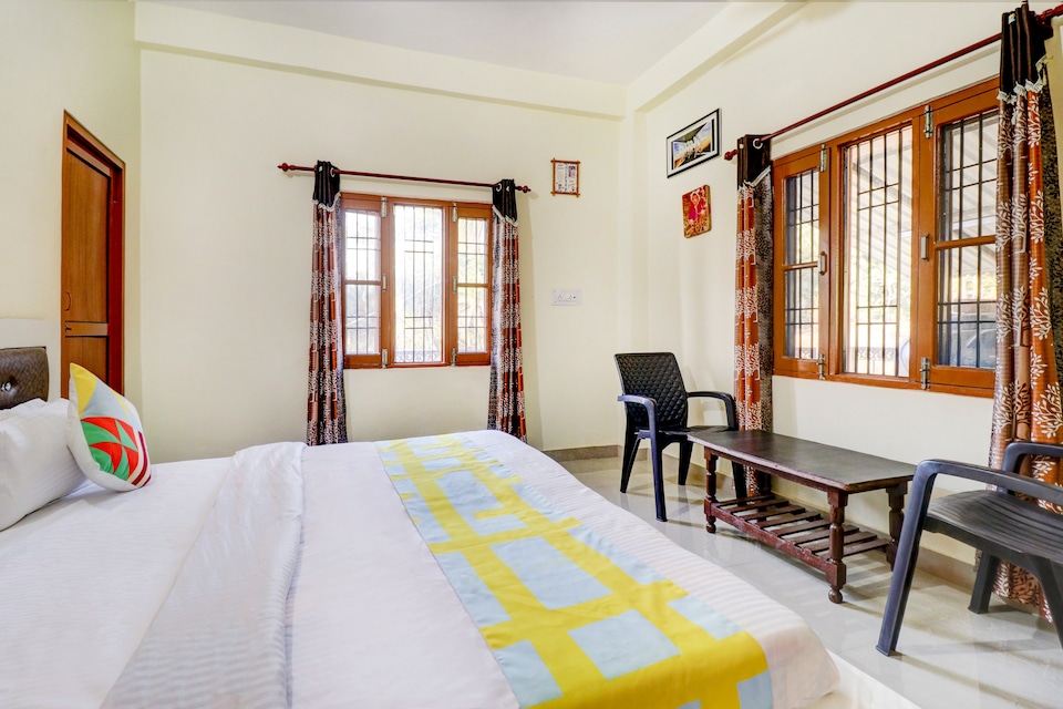 OYO Home 68552 Vibrant  Studio Stay  Dharamshala, Dharamshala, Dharamshala