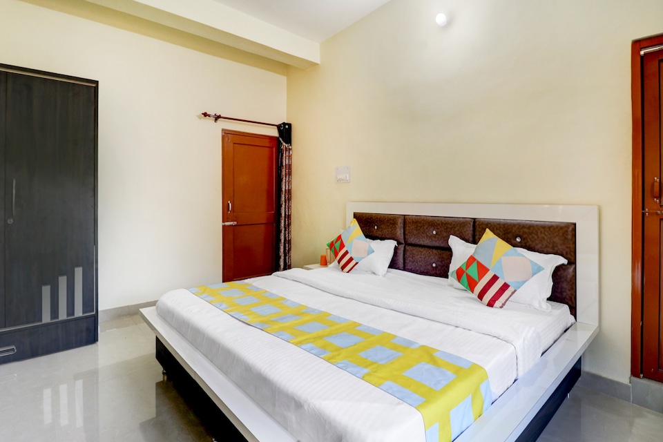OYO Home 68552 Vibrant  Studio Stay  Dharamshala, Dharamshala, Dharamshala