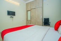 OYO Eyrie Suites Near Ascendas Park Square Mall