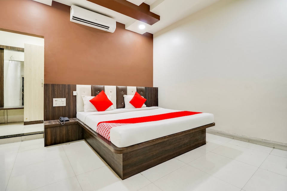 OYO 68568 Maa Vaishnavi Hotel & Restaurant , Omkareshwar City, Omkareshwar