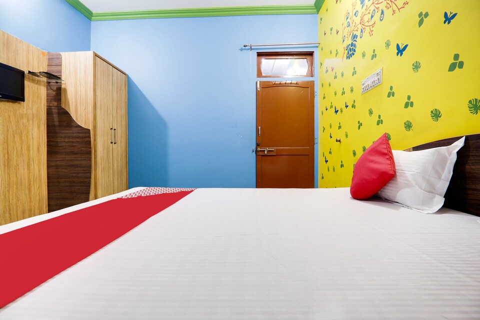 OYO 68570 Hotel Raj Palace, Sikar, Sikar