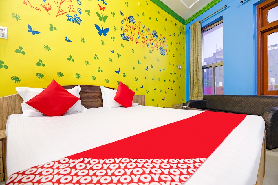 OYO 68570 Hotel Raj Palace, Sikar, Sikar