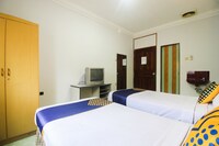 SPOT ON 2721 Wisma Dahlia