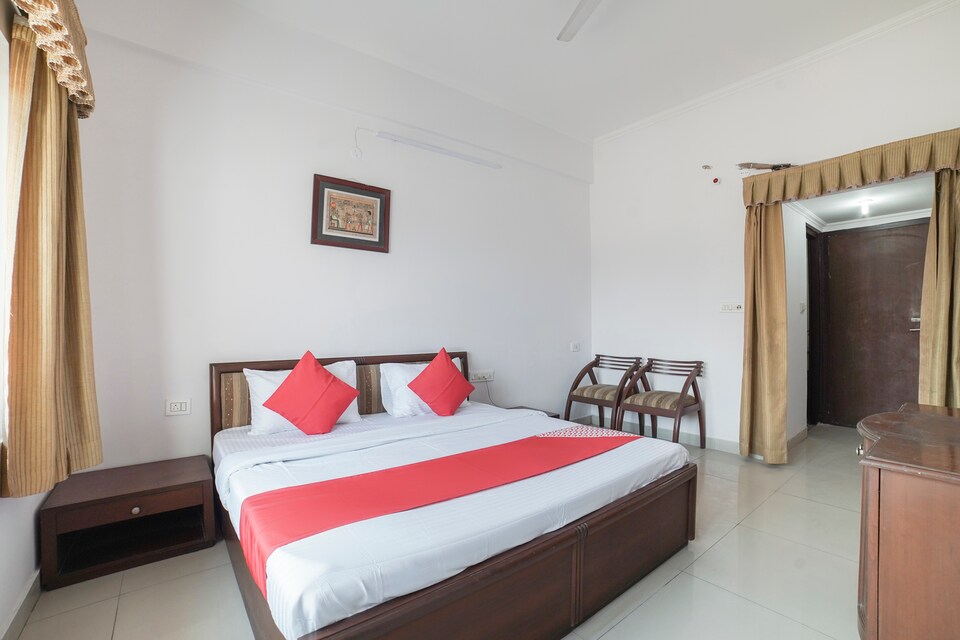 OYO 68607 Sohraab Resorts, Civil Lines, Rudrapur