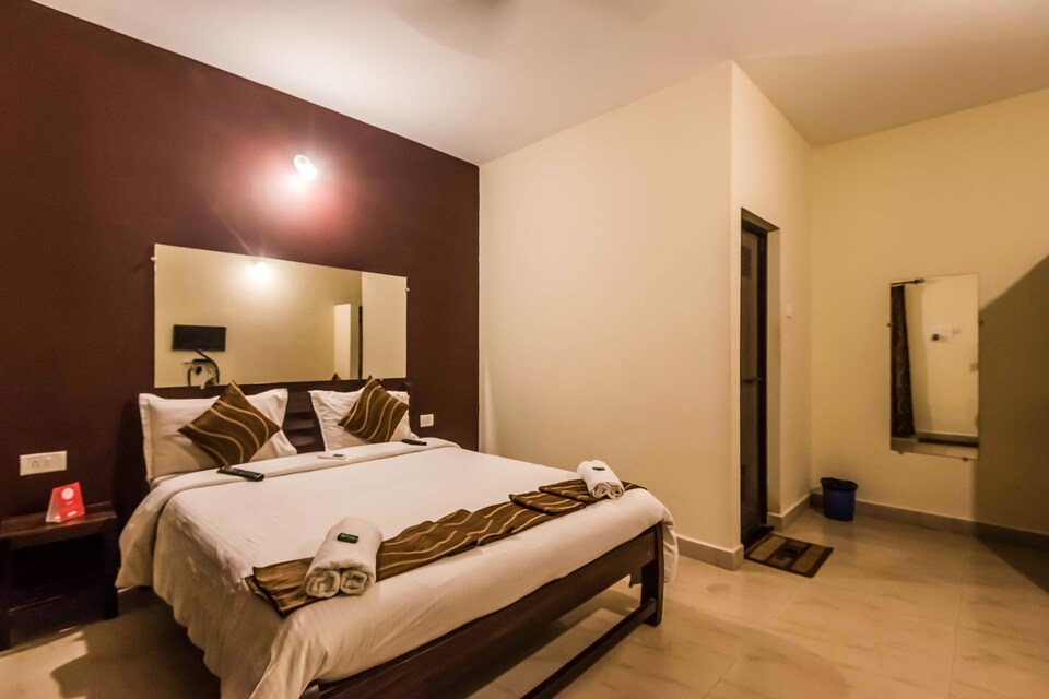 OYO 5649 StayOut Baga Yotel, Baga Goa, Goa