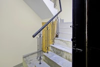 Hotel O  Manraj B&B