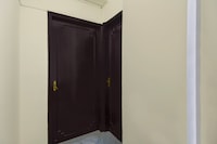 Hotel O  Manraj B&B