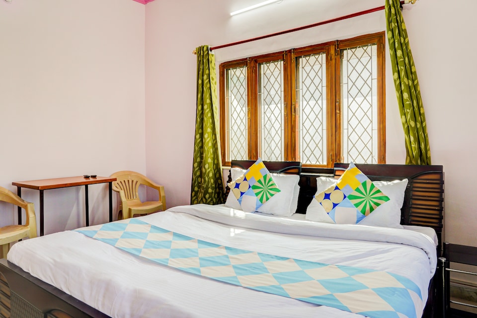 OYO Home 68645 Scenic Stay Dehardun, Dehradun ISBT, Dehradun