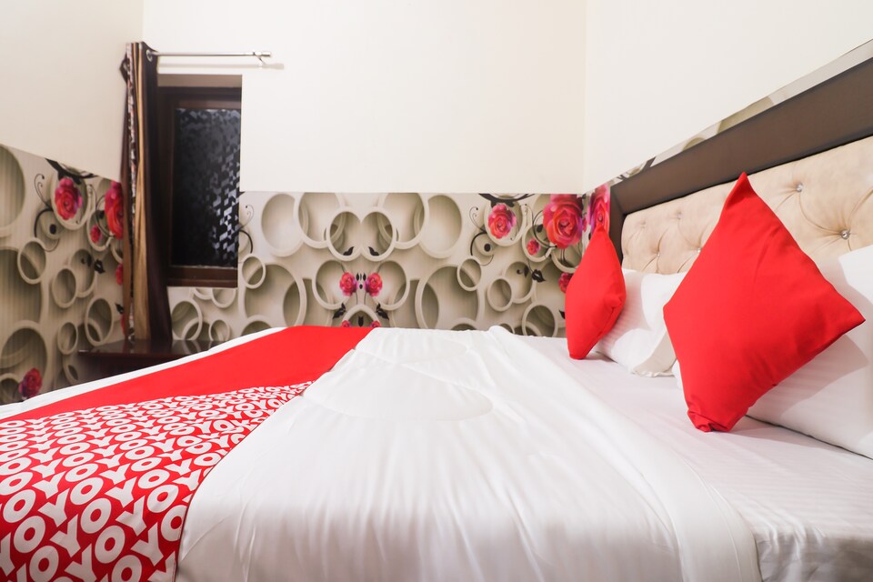 OYO Hotel Galaxy, Jind, Jind