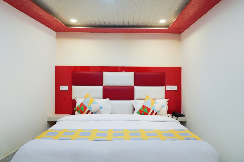 OYO Home 68726 Compact Stay  Mussoorie, Picture palace Mussoorie, Mussoorie