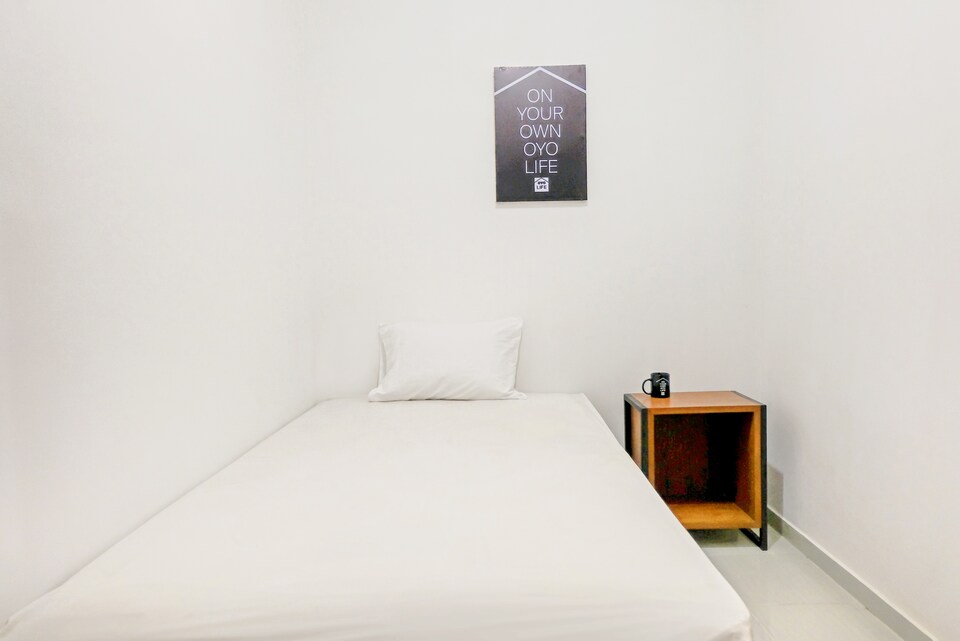 OYO Life 2748 Omah Anin Boarding House, Malang Kota, Malang