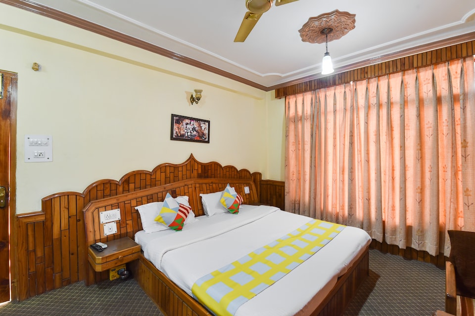 OYO Home 68771  Blissful Cottage Stay Manali, Kanyal Road, Manali