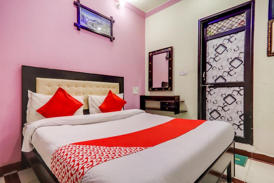 OYO 68777 Hotel Raj Inn, Sikar, Sikar