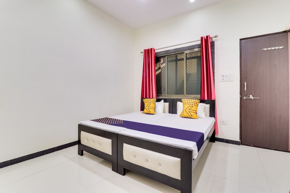 SPOT ON 68789 Hotel Rahi Palace, Basti, Basti