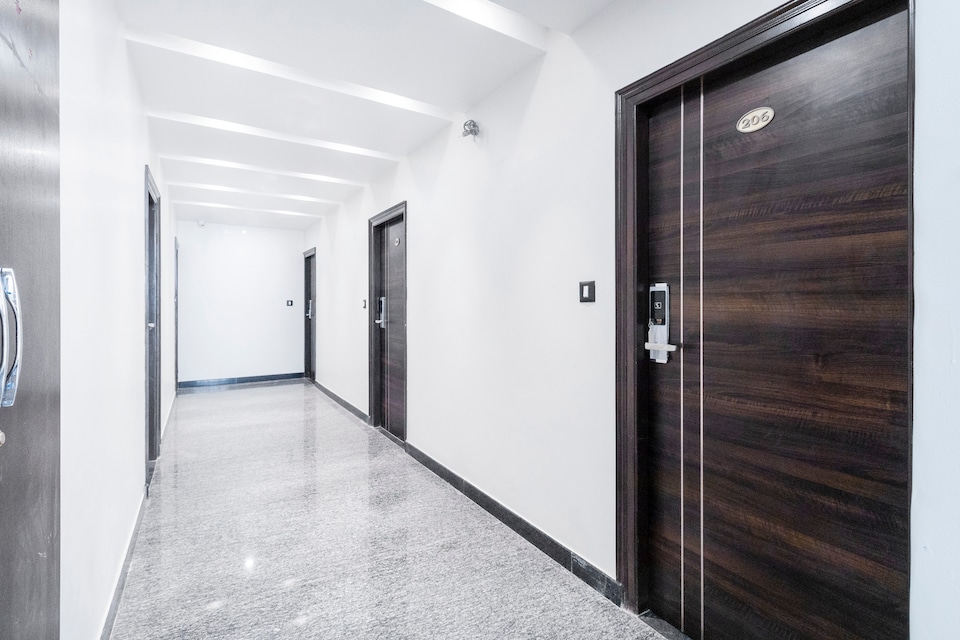 Capital O 68790 Global Corporate Inn, Uttarahali Bangalore, Bangalore