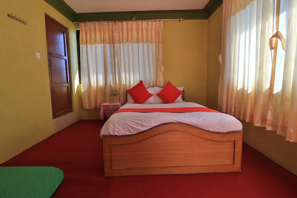 SPOT ON 746 Changu Narayan New Hill Resort And Restaurant, Changu Narayan, Bhaktapur