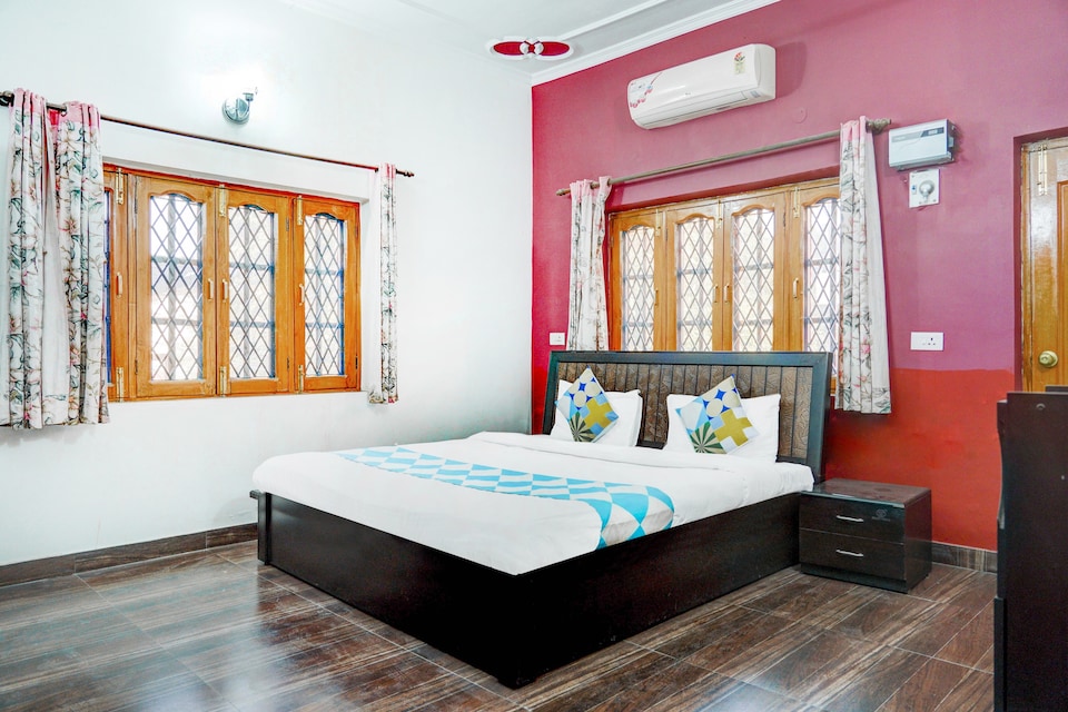 OYO Home 68801  Dazzling 2bhk Apartment Dehradun, Rajpur Road Dehradun, Dehradun