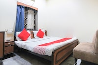 OYO Shyam Guest House Near Indian Museum