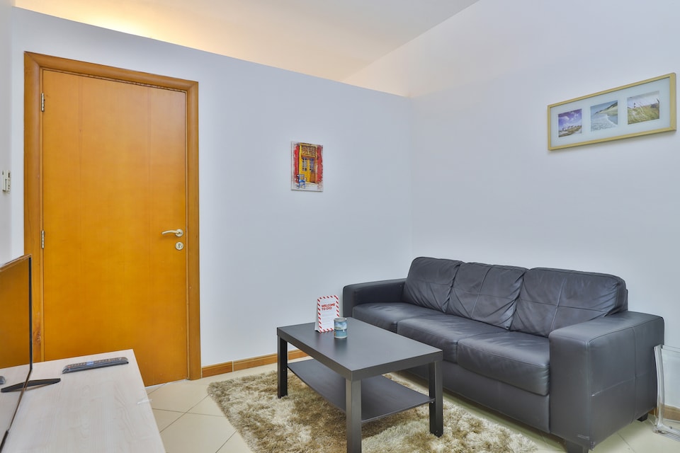OYO Home 428 1bhk Marina Diamond 2, Dubai Marina, Dubai