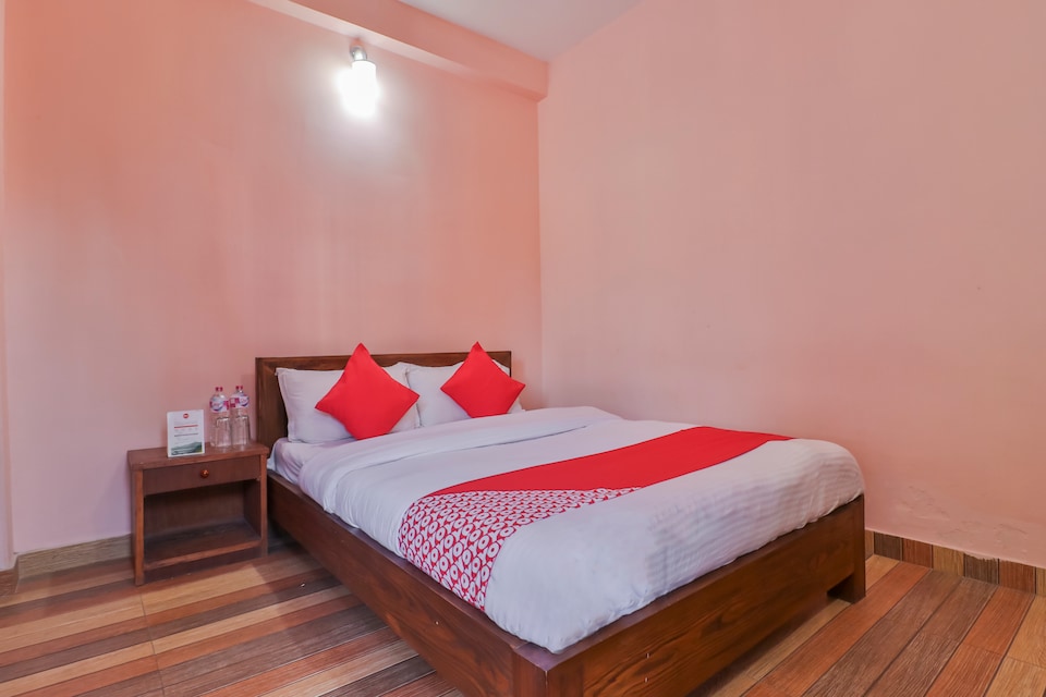 OYO 748 Hotel Blue Himalayan, Pokhara, Pokhara