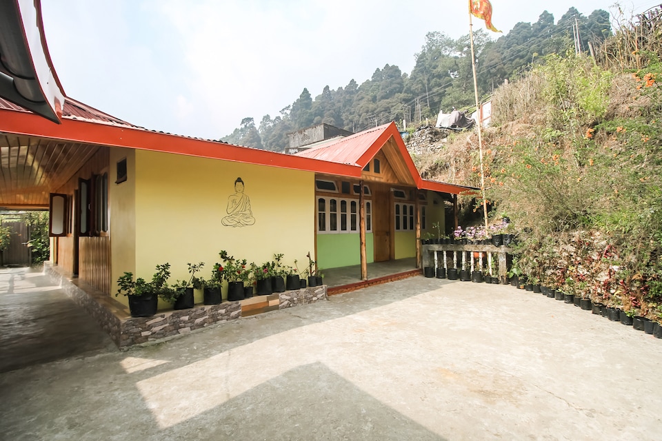 OYO 68842 Pinewood Homestay , Kalimpong, Kalimpong