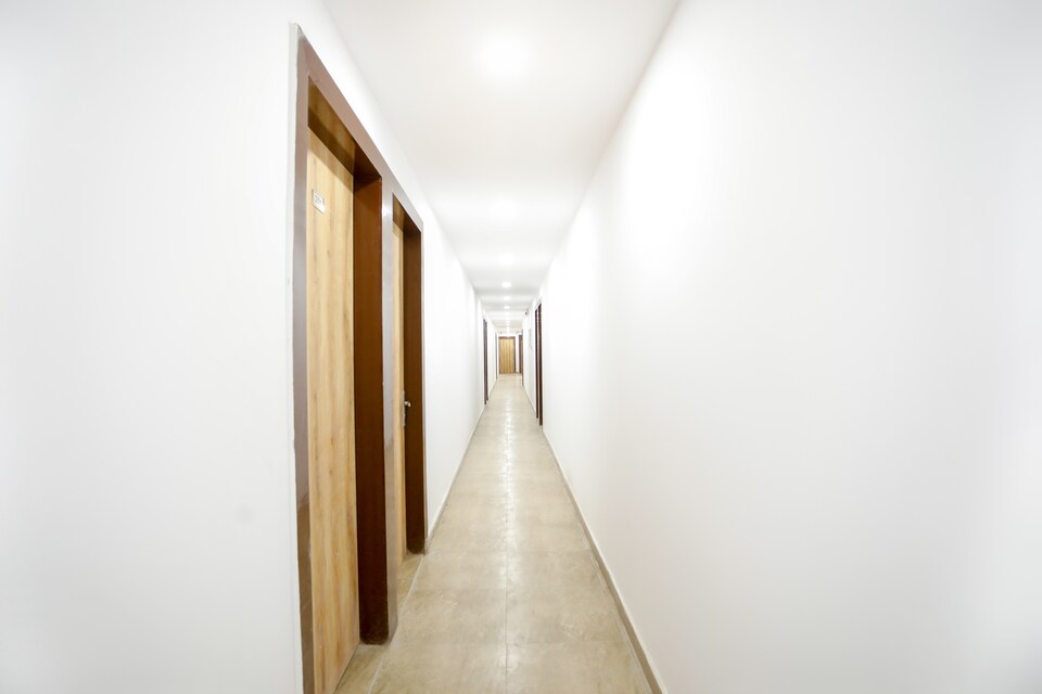  Live as NOD1405, Greater Noida, Noida