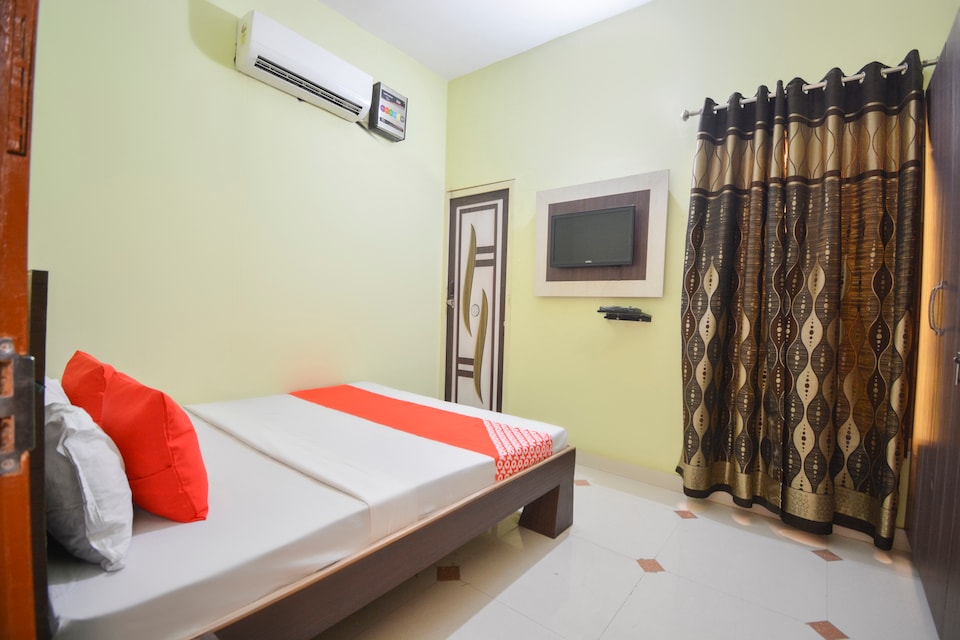 OYO 68873 Hotel Aashiyana, Sirsa, Sirsa