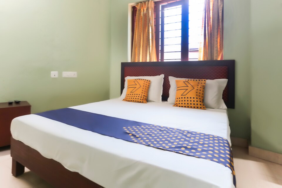 SPOT ON 68874 Vettoor Vees Castle , Ettumannor, Kottayam