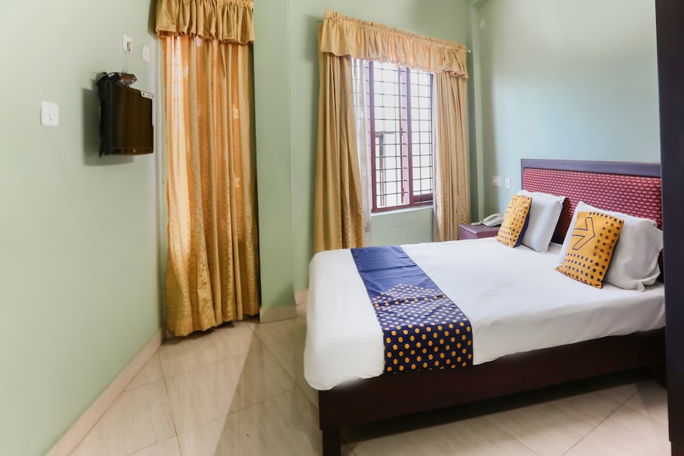 SPOT ON 68874 Vettoor Vees Castle , Ettumannor, Kottayam