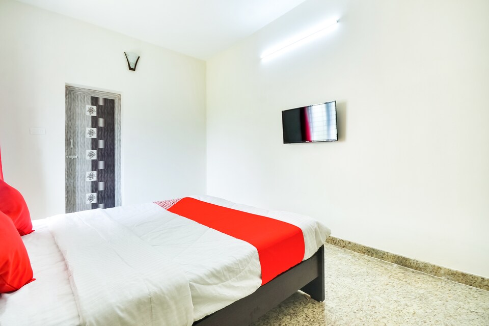 OYO 68880 Arudhra Inn, Sathy Road Coimbatore, Coimbatore