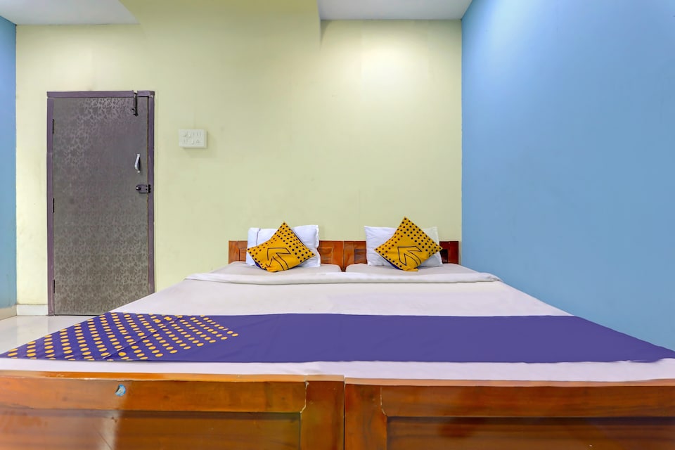 SPOT ON 68888 Srushti Boarding & Lodging, Raichur, Raichur