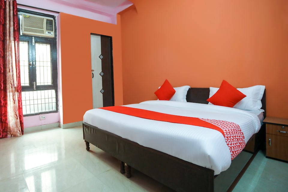 OYO 68893 Rahul Residency, Indirapuram Ghaziabad, Ghaziabad
