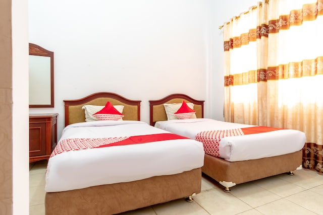 OYO 2777 Sleepover Sei Serayu