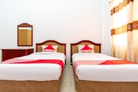 OYO 2777 Sleepover Sei Serayu