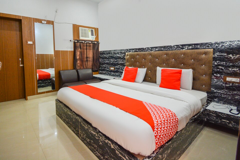 OYO 68899 Hotel Nri, Patiala, Patiala