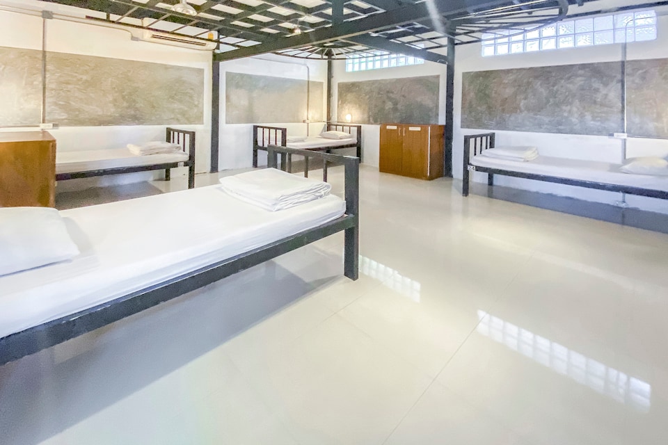 OYO 585 Freedom Hostel @ Phi Phi, Ko Phi Phi P1, Krabi