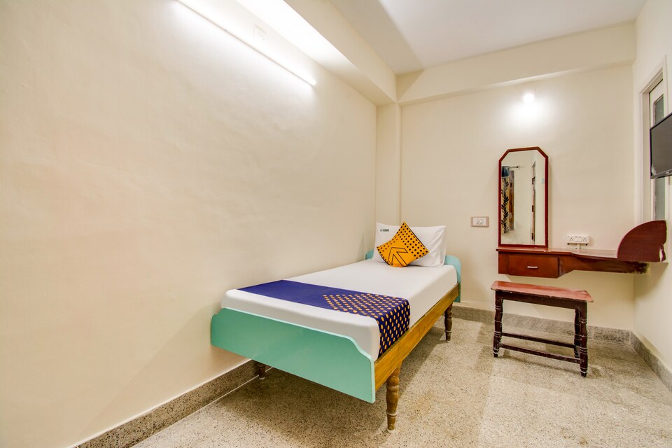 SPOT ON 68907 Star Hotel, Sibsagar, Sibsagar