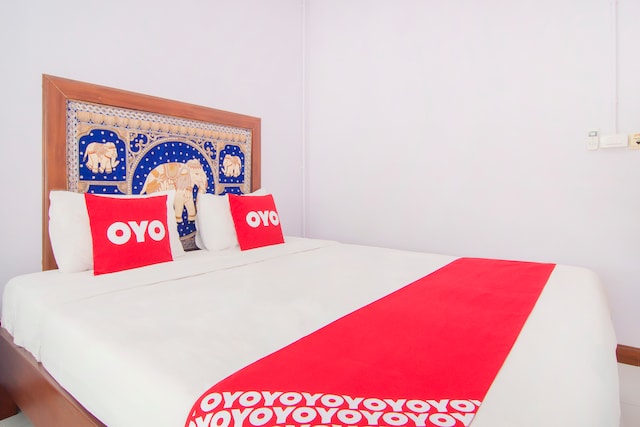 Baan Taklom Chomtalay