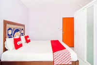 Baan Taklom Chomtalay