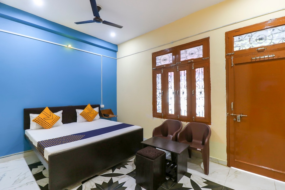 SPOT ON 68935 Hotel Bhagwat Bhavan Inn, Railway Station Allahabad, Prayagraj