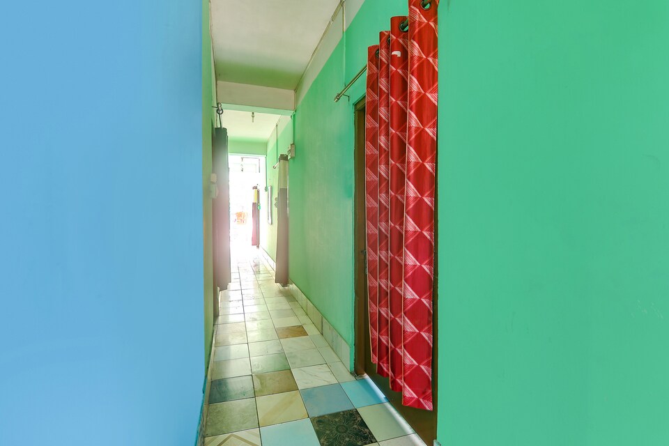 SPOT ON 68946 Ganapati Lodge, Bhangagarh Guwahati, Guwahati