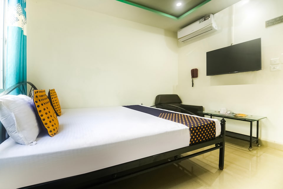 SPOT ON 68953 Hotel Rangmahal, Platan Bazar Guwahati, Guwahati