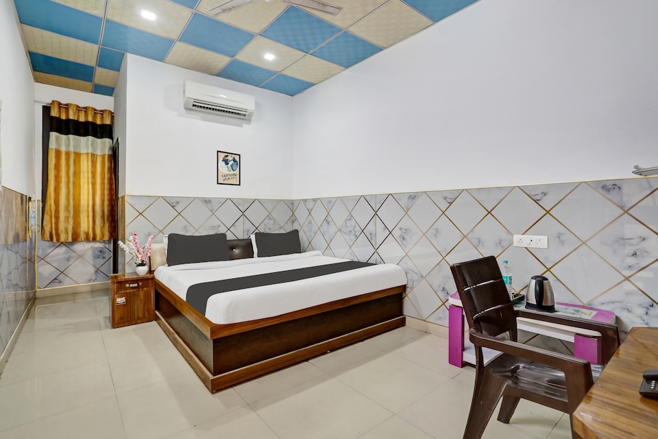 SPOT ON Hotel pratap plaza, Bharatpur, Bharatpur