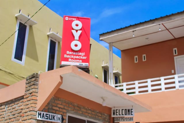 OYO Flagship 2799 Berastagi Backpacker Rooms