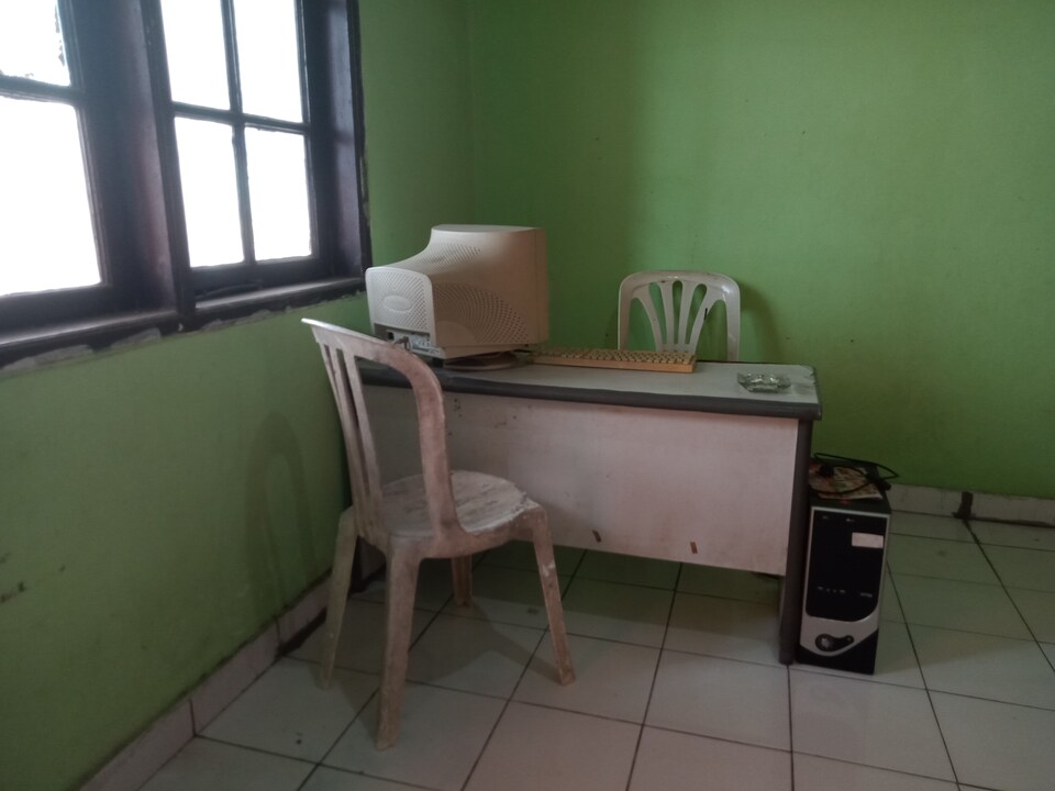 SPOT ON 2800 Kos Bu Darma Syariah, Antapani, Bandung