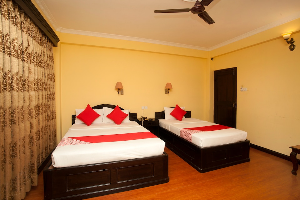 OYO 751 Hotel Bougainvillea, Pokhara, Pokhara