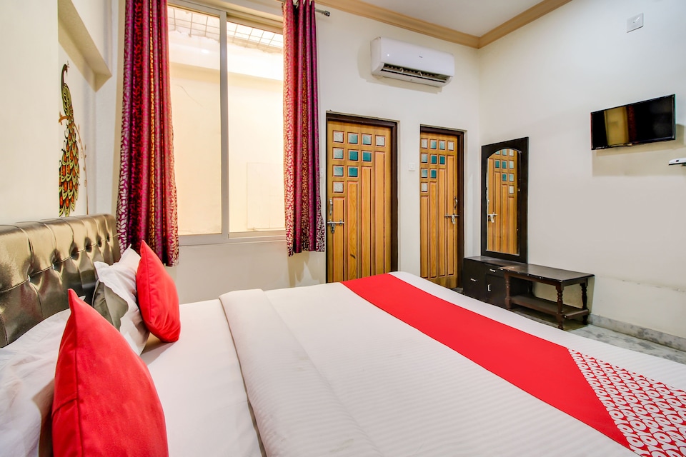 OYO 69002 Shree Krishna Hotel & Restaurant, Goverdhan Sagar, Udaipur