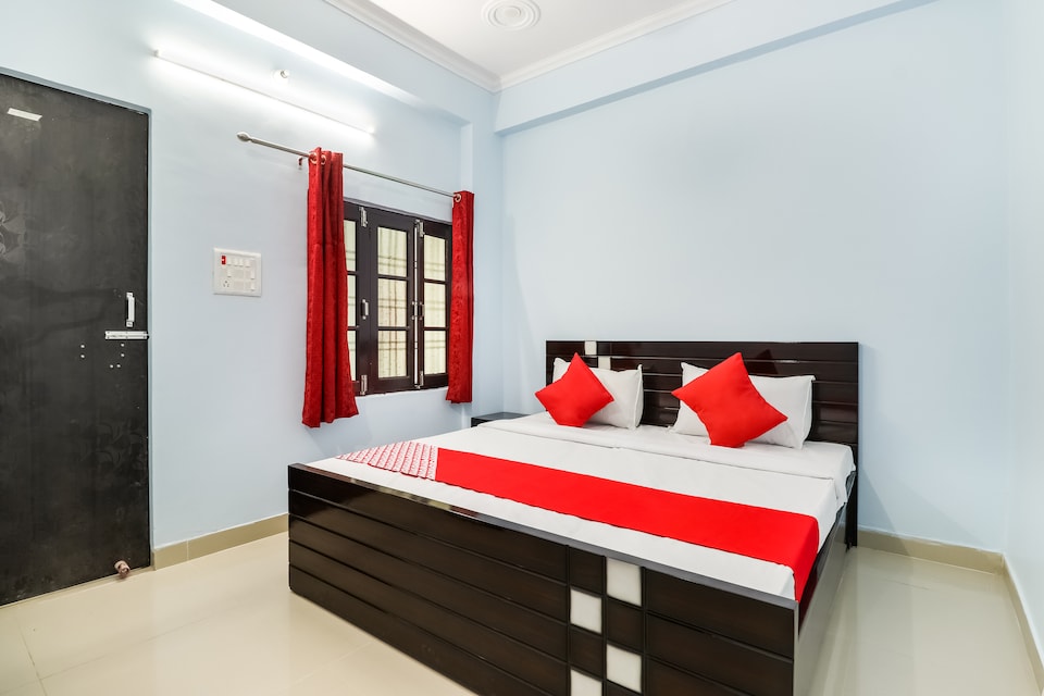 Flagship Mauryan's Guest House Near Munshi Pulia Metro Station, Indira Nagar Lucknow, Lucknow