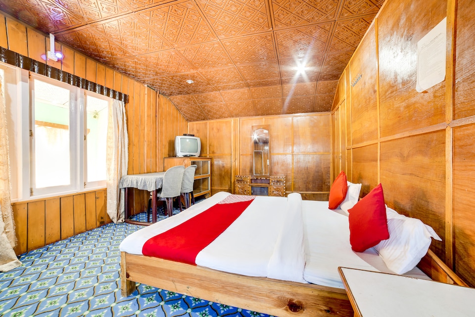 OYO 69017 Hotel Mount View , Tawang, Tawang